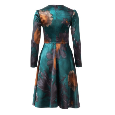 Střih Burda číslo 6164 šaty s dlouhým rukávem