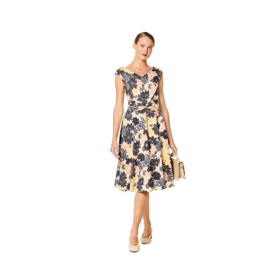 Střih Burda číslo 6236 šaty Etui, pouzdrové šaty