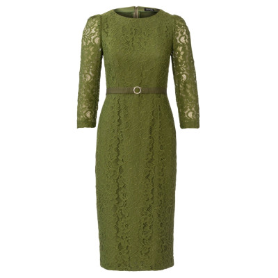 Střih Burda 6083, návod k šití: šaty s rozšířenou sukní, pouzdrové krajkové šaty