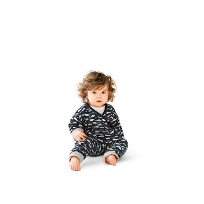 Střih Burda 9257, návod k šití: zavinovací tričko, tepláčky, čelenka a capáčky