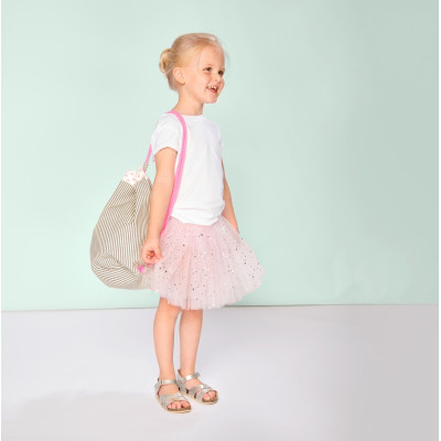 Střih Burda 9256, návod k šití: kornout, penál, batoh